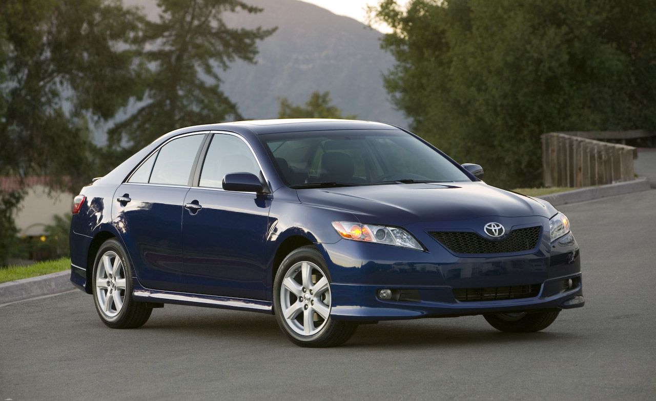 2008 Toyota Camry LE Full Specs Features and Price  CarBuzz